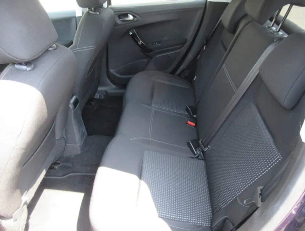 PEUGEOT 208 ALLURE - PRG Motors Ltd