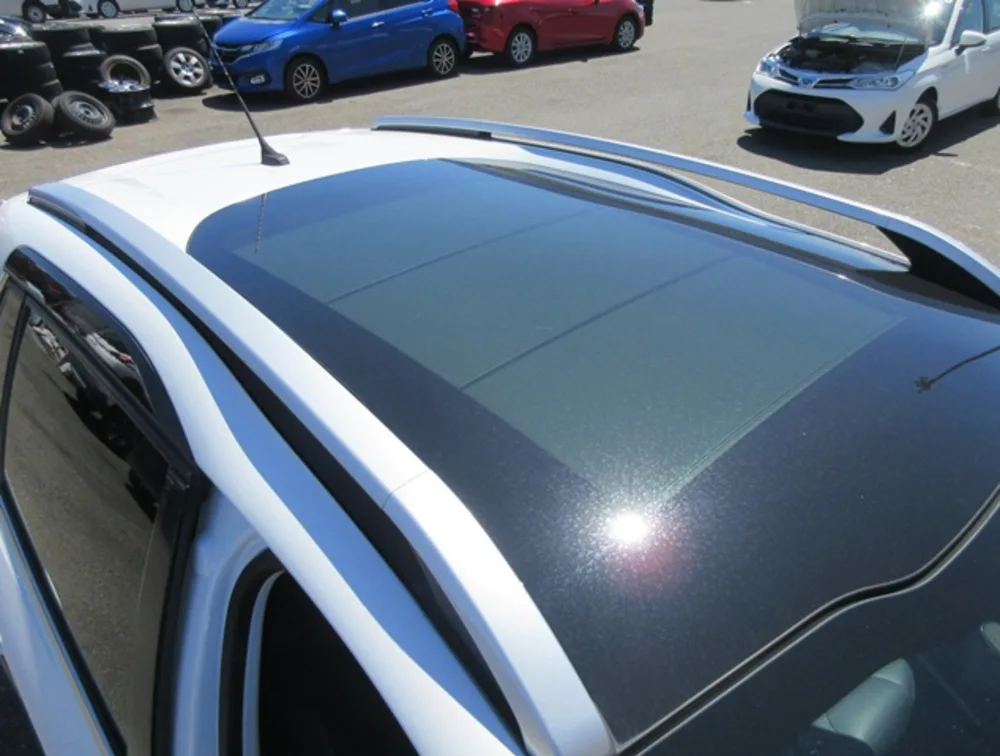 PEUGEOT 2008 CROSSCITY MOONROOF - PRG Motors Ltd