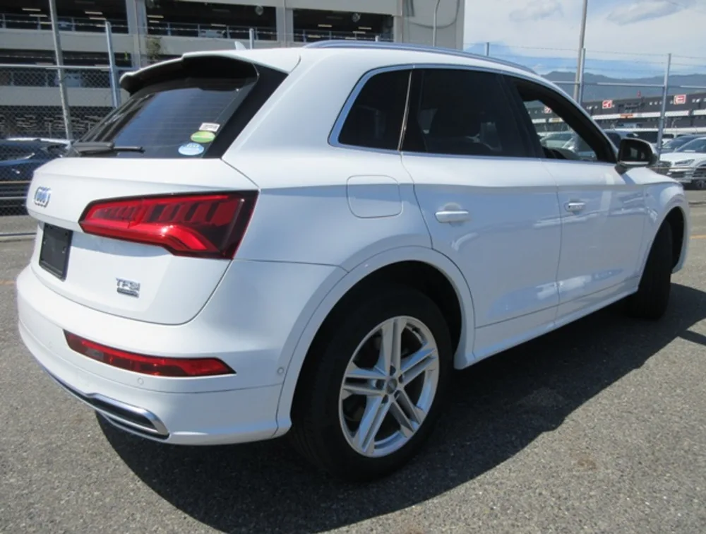 AUDI Q5 SLINE PACKAGE - PRG Motors Ltd