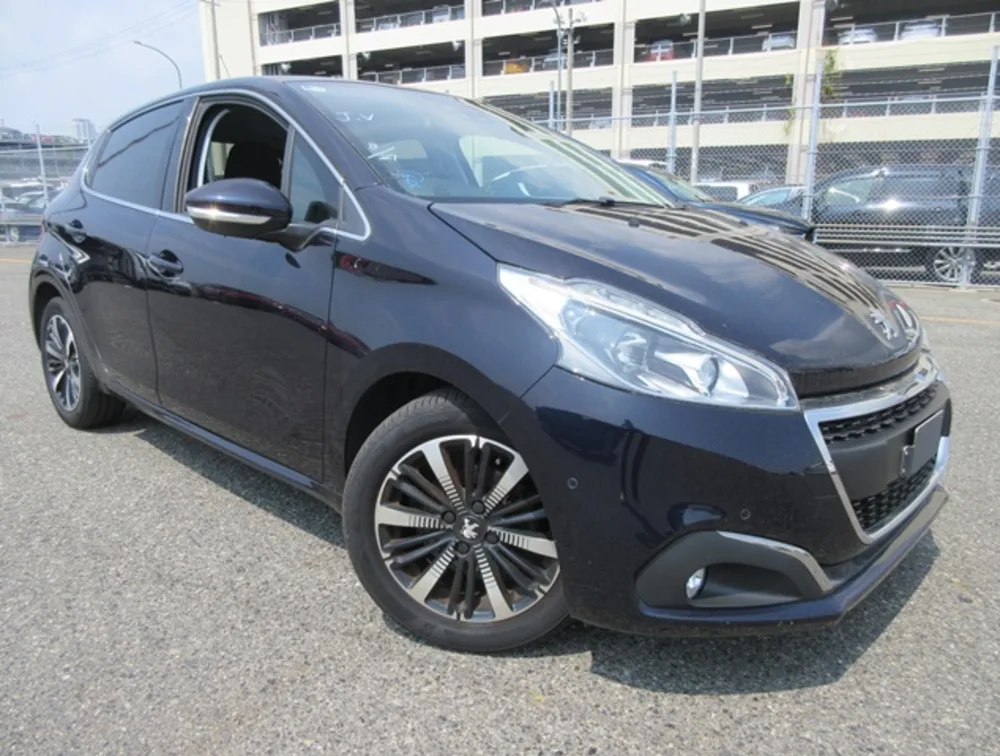 PEUGEOT 208 ALLURE FUN EDITION