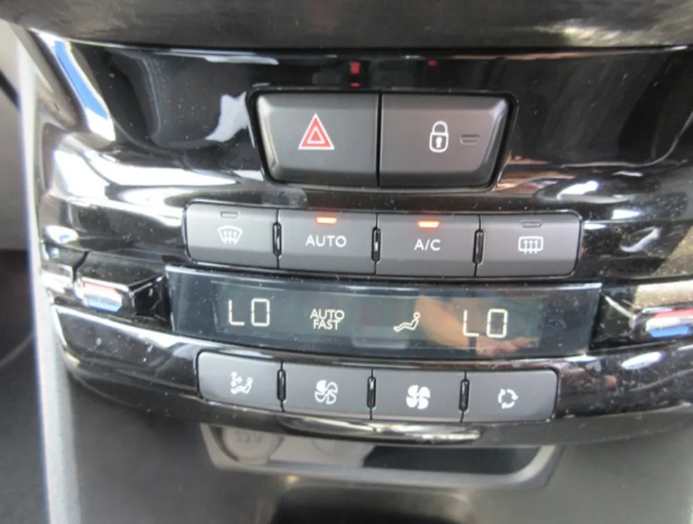 PEUGEOT 208 ALLURE FUN EDITION - PRG Motors Ltd