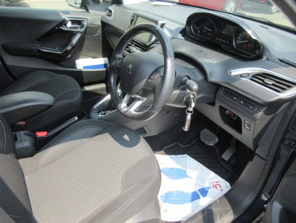 PEUGEOT 208 ALLURE FUN EDITION - PRG Motors Ltd