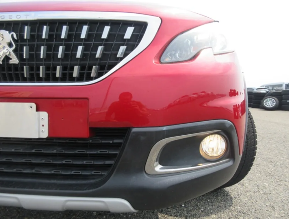 PEUGEOT 2008 ALLURE MOONROOF - PRG Motors Ltd