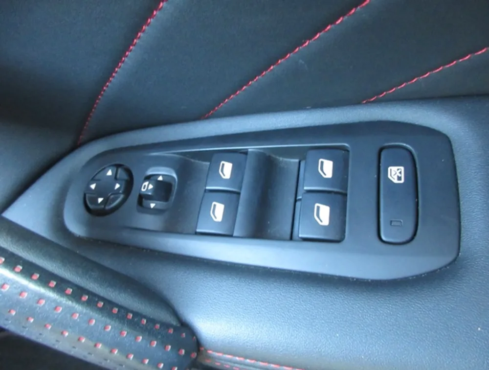 PEUGEOT 308 GTLINE - PRG Motors Ltd