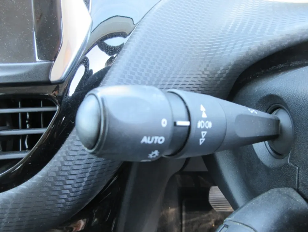 PEUGEOT 208 TECH PACK EDITION - PRG Motors Ltd