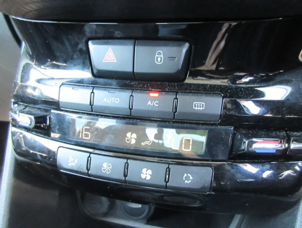 PEUGEOT 208 TECH PACK EDITION - PRG Motors Ltd