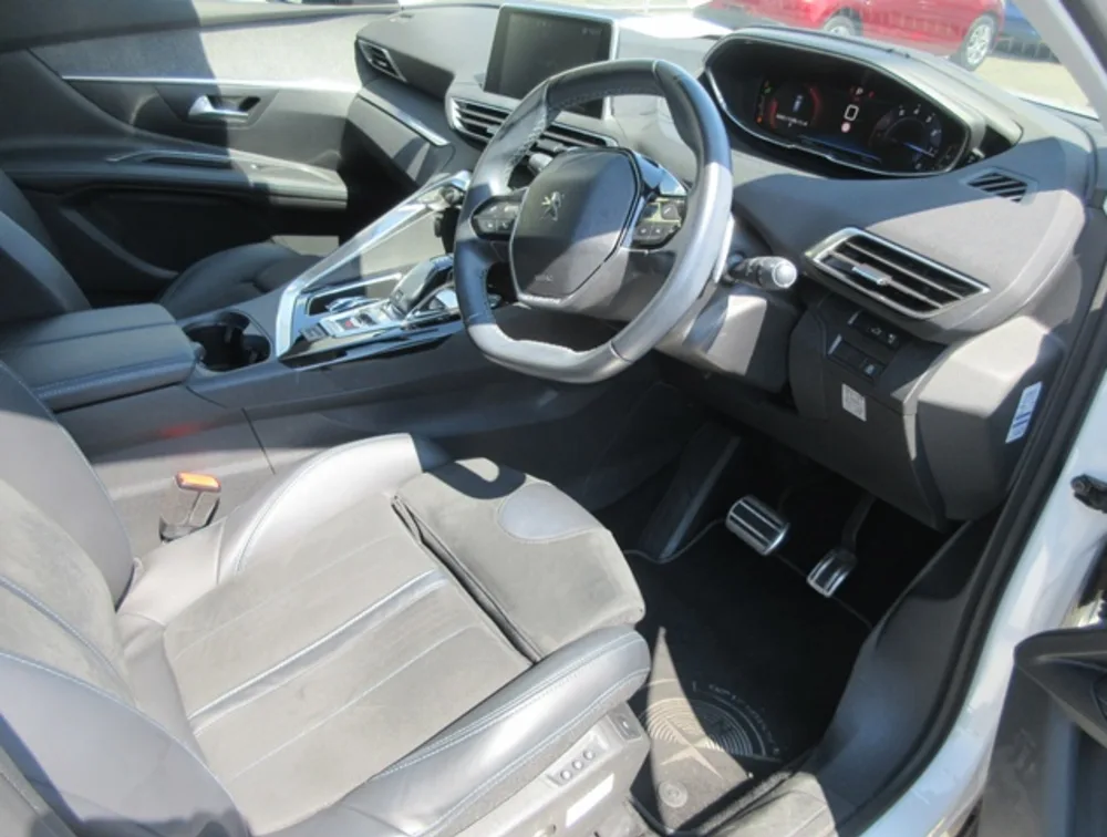 PEUGEOT 3008 CROSSCITY - PRG Motors Ltd