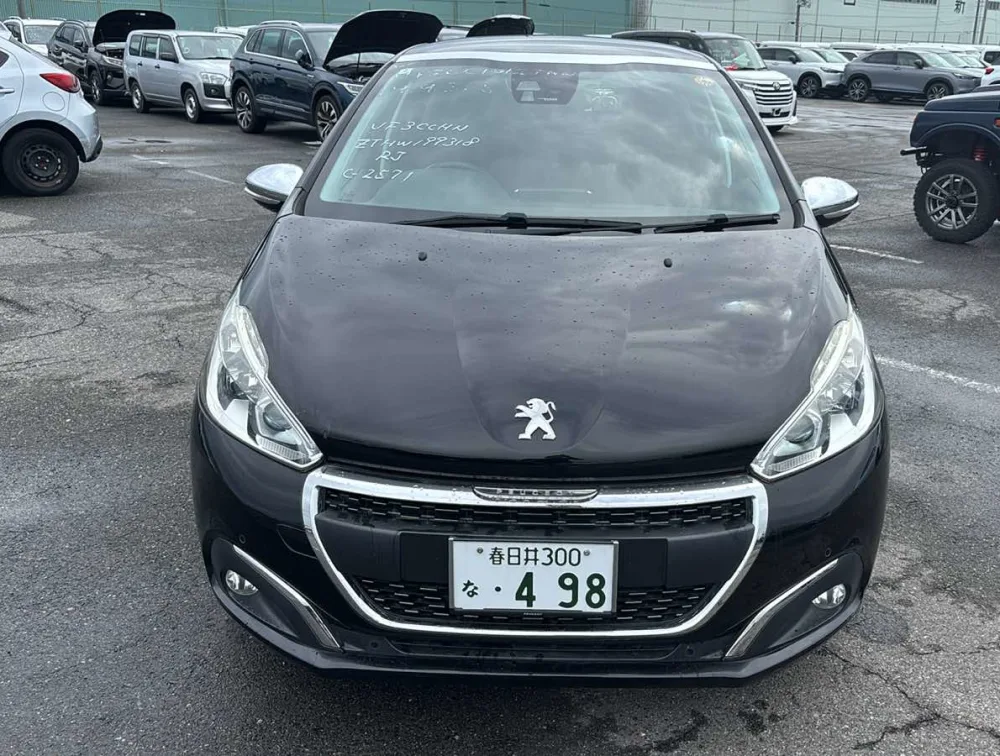 PEUGEOT 208 ALLURE MOONROOF - PRG Motors Ltd