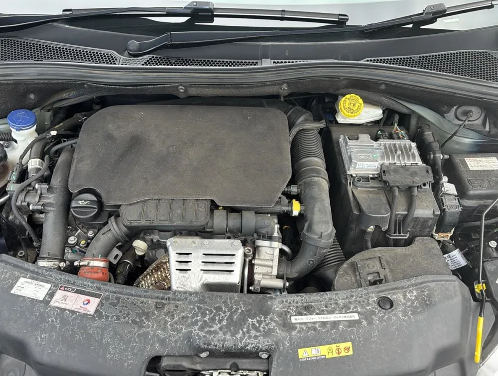 PEUGEOT 208 TECH EDITION MOONROOF - PRG Motors Ltd