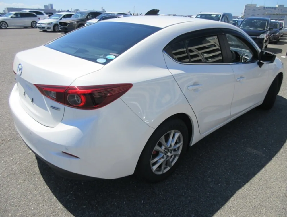 MAZDA AXELA SEDAN - PRG Motors Ltd