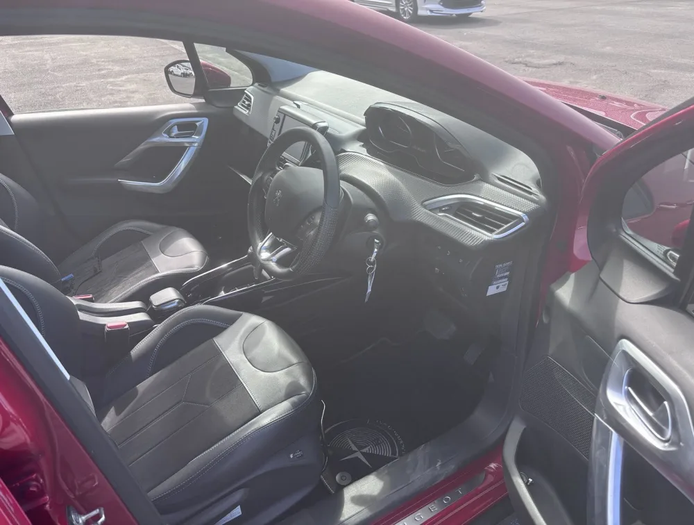 PEUGEOT 2008 CROSSCITY - PRG Motors Ltd