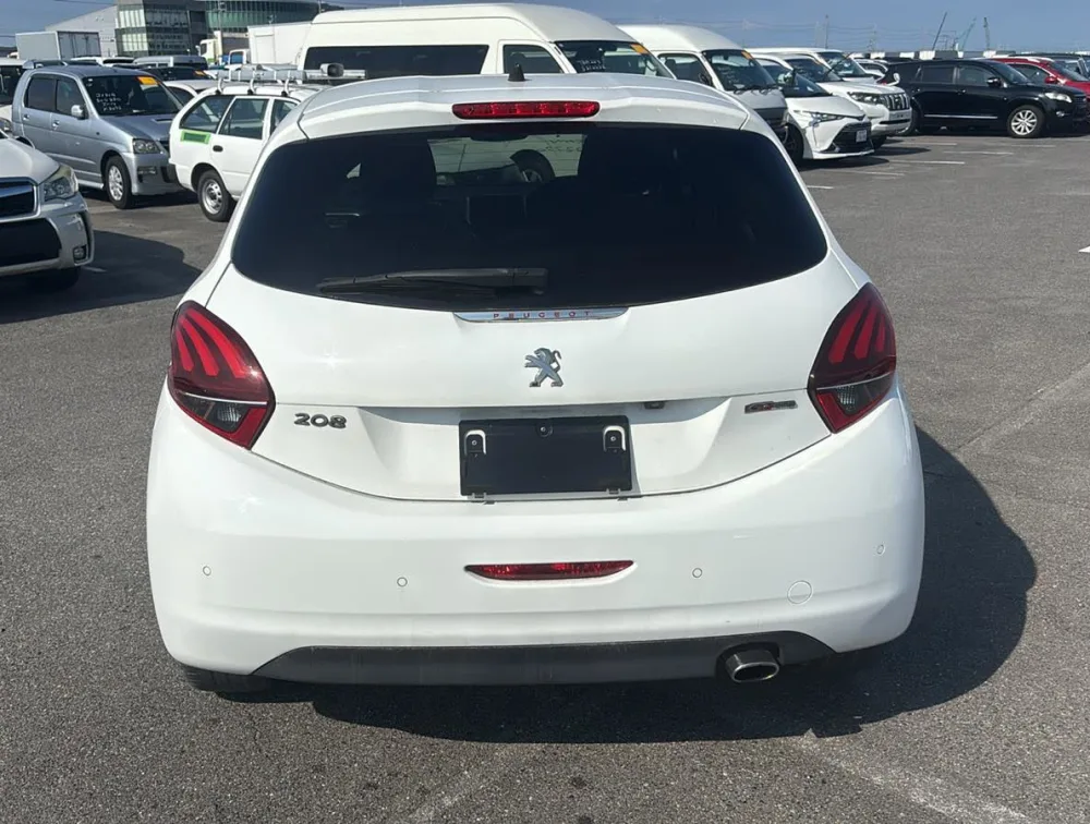 PEUGEOT 208 GTLINE - PRG Motors Ltd