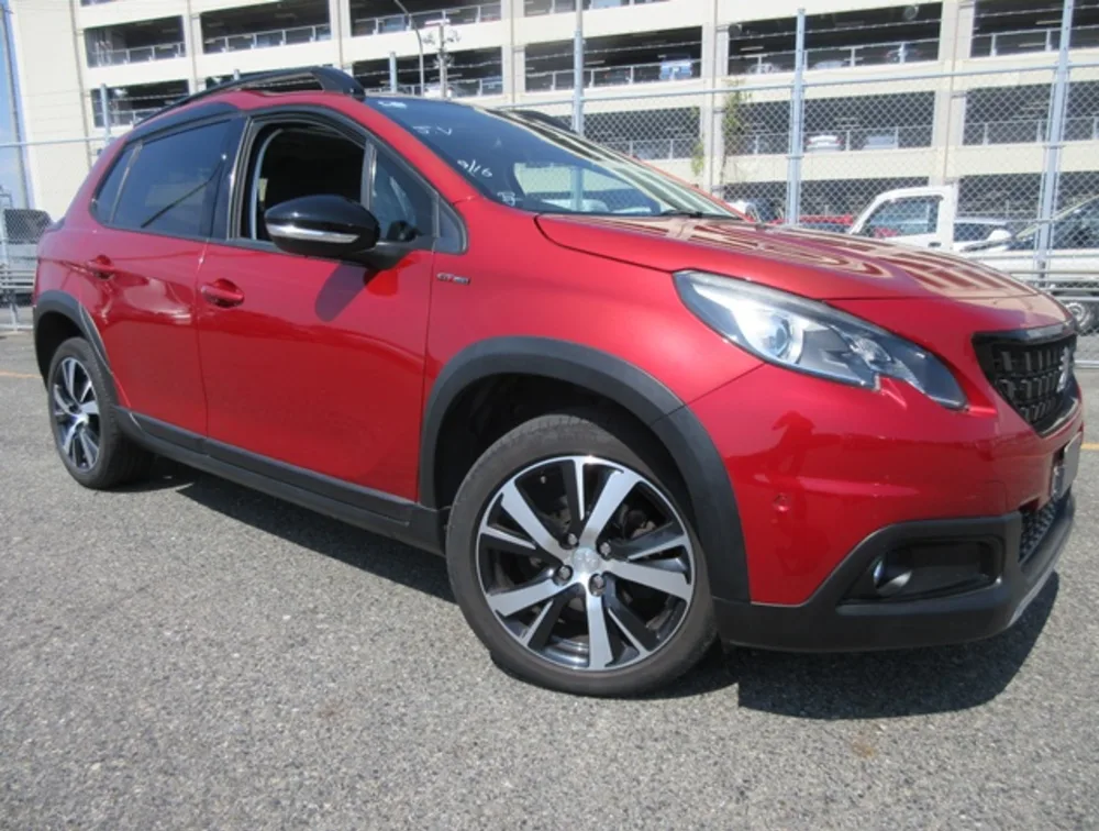 PEUGEOT 2008 GTLINE