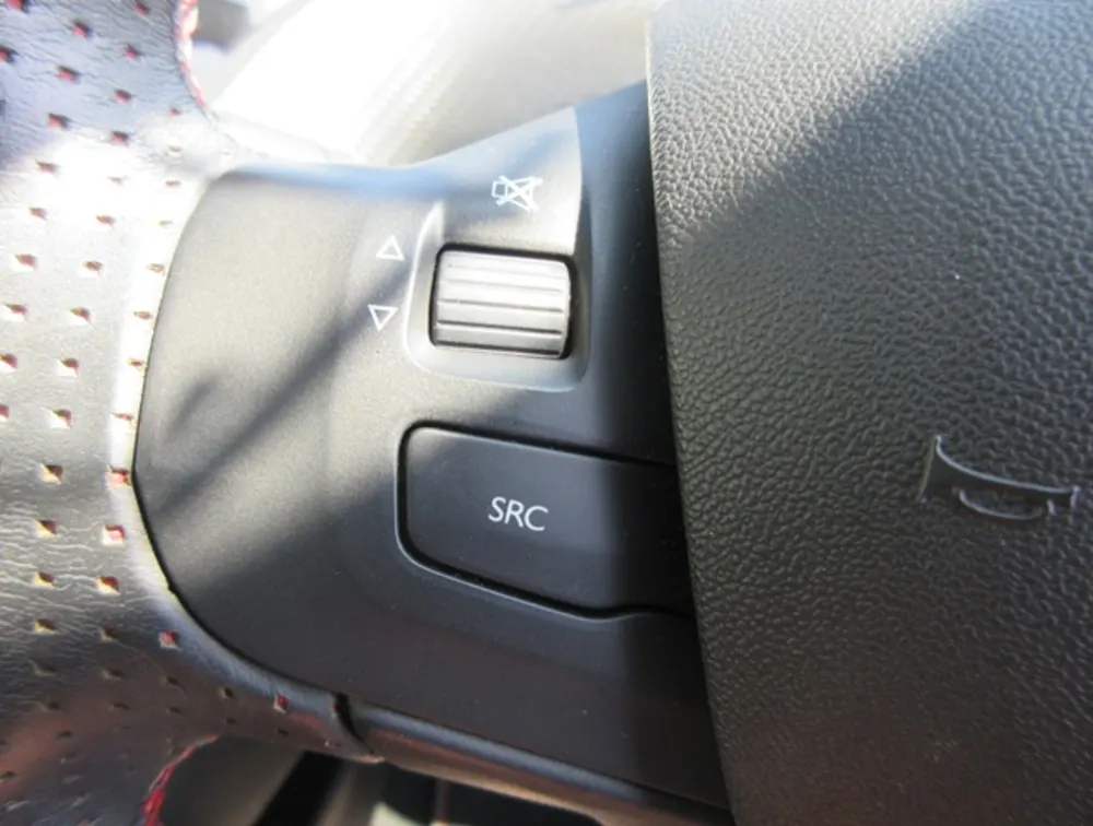 PEUGEOT 2008 GTLINE - PRG Motors Ltd