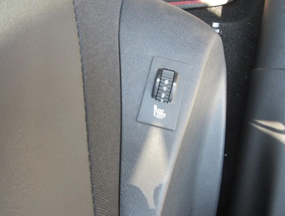 PEUGEOT 2008 GTLINE - PRG Motors Ltd