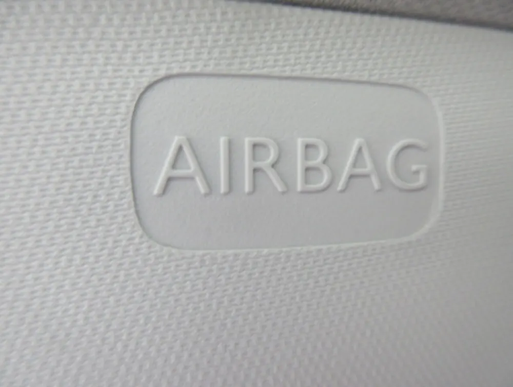 PEUGEOT 2008 GTLINE - PRG Motors Ltd