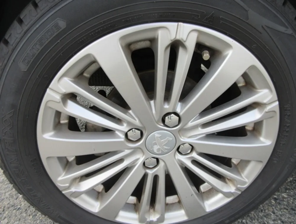 PEUGEOT 208 ALLURE - PRG Motors Ltd