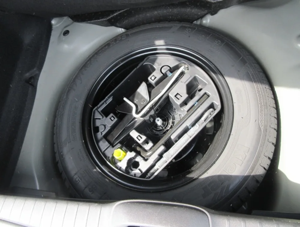 PEUGEOT 208 ALLURE - PRG Motors Ltd