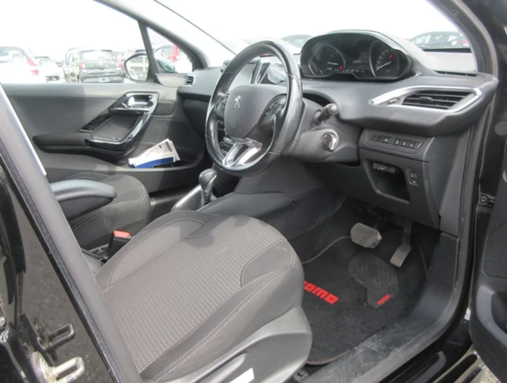 PEUGEOT 208 ALLURE - PRG Motors Ltd