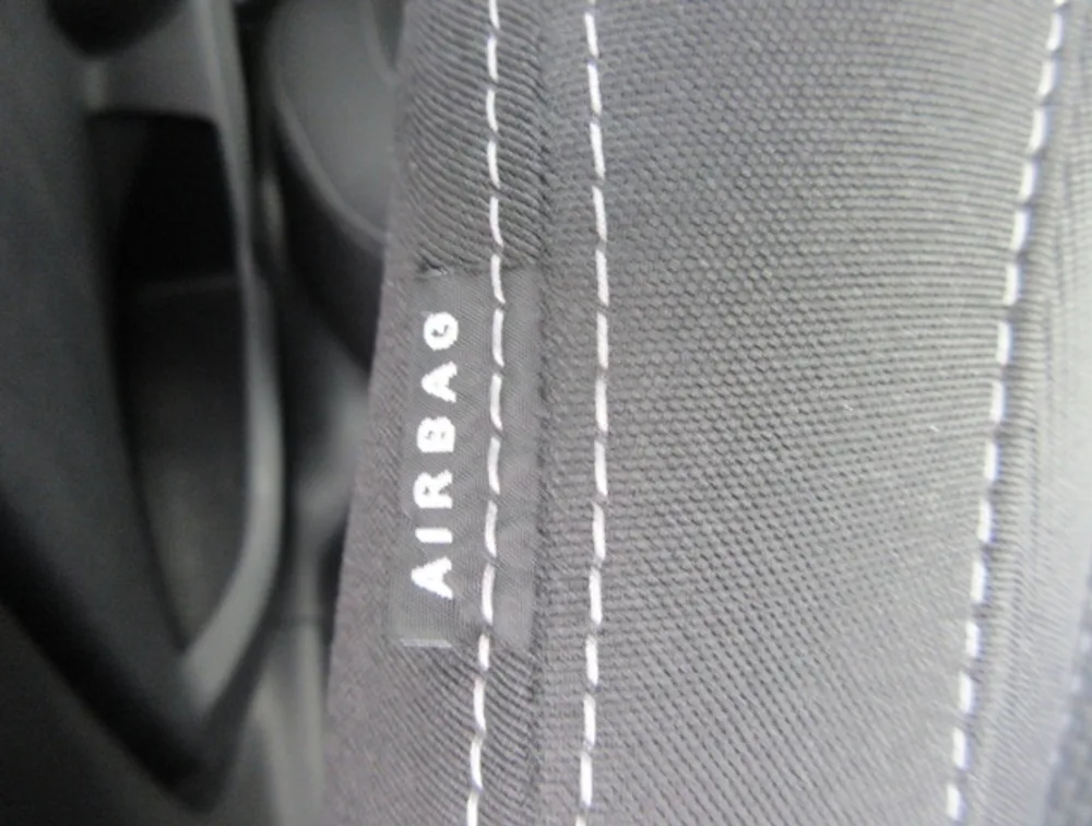 PEUGEOT 208 ALLURE - PRG Motors Ltd