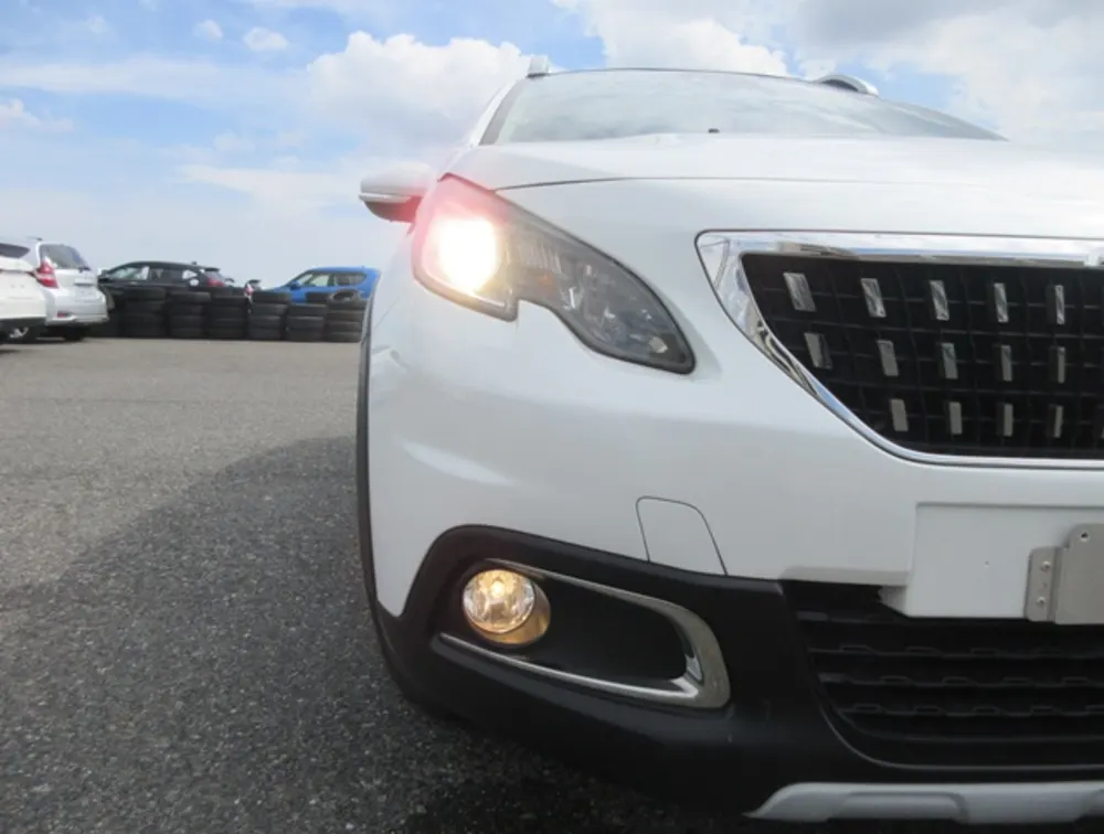 PEUGEOT 2008 ALLURE MOONROOF - PRG Motors Ltd