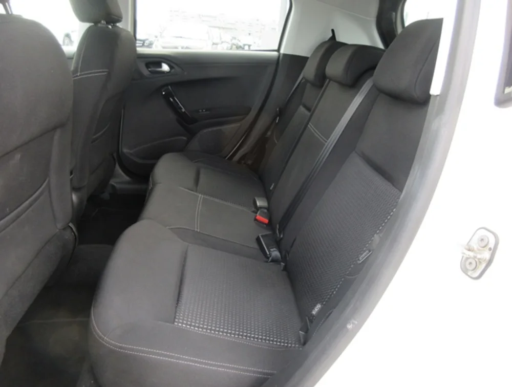 PEUGEOT 208 TECH PACK EDITION - PRG Motors Ltd