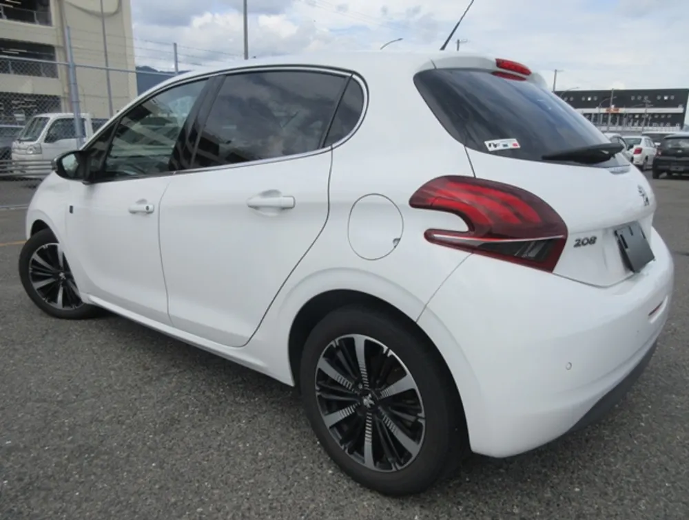 PEUGEOT 208 TECH PACK EDITION - PRG Motors Ltd