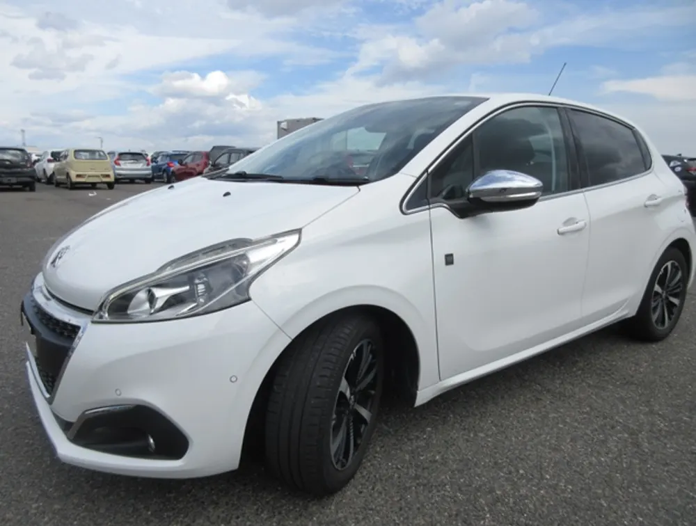 PEUGEOT 208 TECH PACK EDITION - PRG Motors Ltd