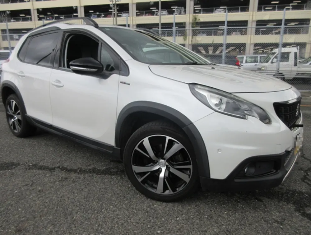 PEUGEOT 2008 GTLINE