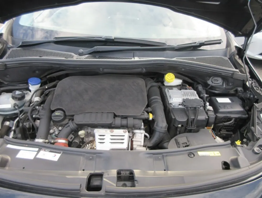 PEUGEOT 2008 GTLINE - PRG Motors Ltd