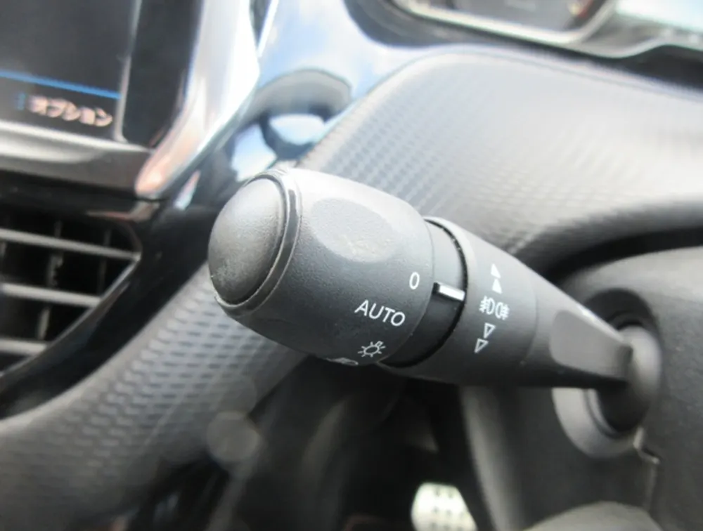 PEUGEOT 2008 GTLINE - PRG Motors Ltd