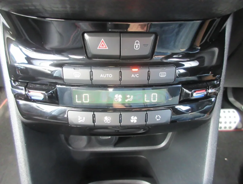 PEUGEOT 2008 GTLINE - PRG Motors Ltd