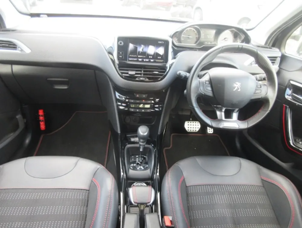 PEUGEOT 2008 GTLINE - PRG Motors Ltd