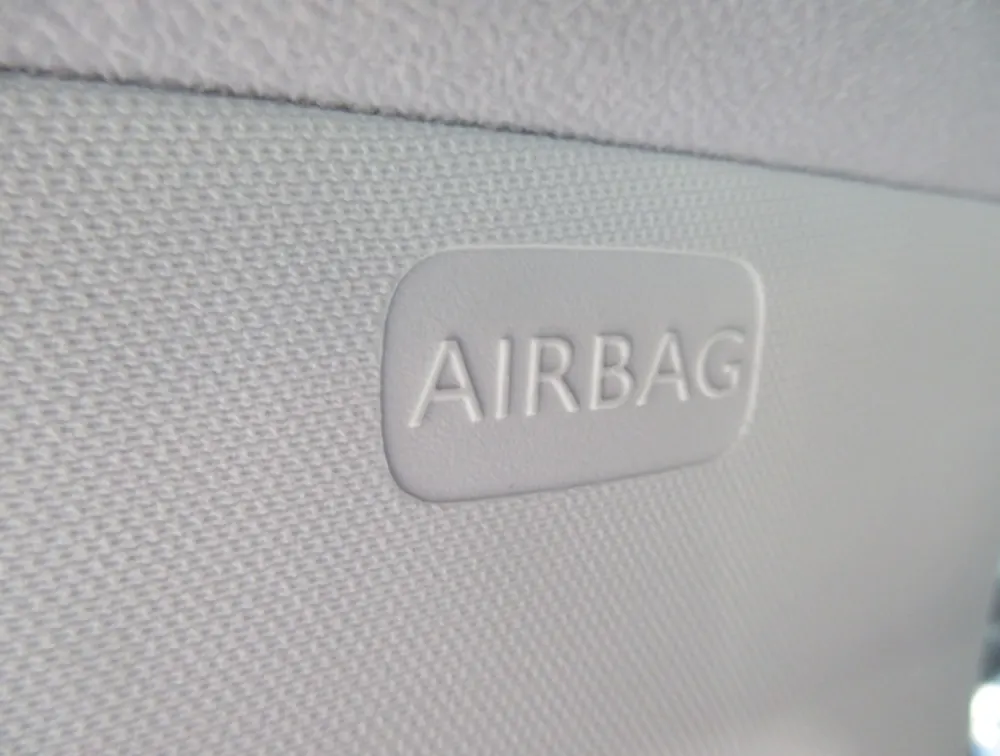 PEUGEOT 2008 CROSSCITY - PRG Motors Ltd