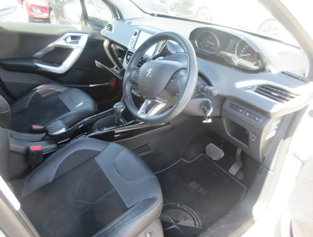 PEUGEOT 2008 CROSSCITY - PRG Motors Ltd