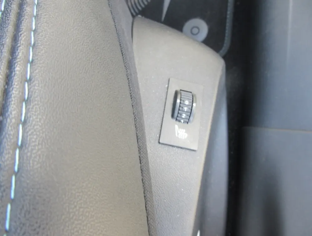 PEUGEOT 2008 CROSSCITY - PRG Motors Ltd