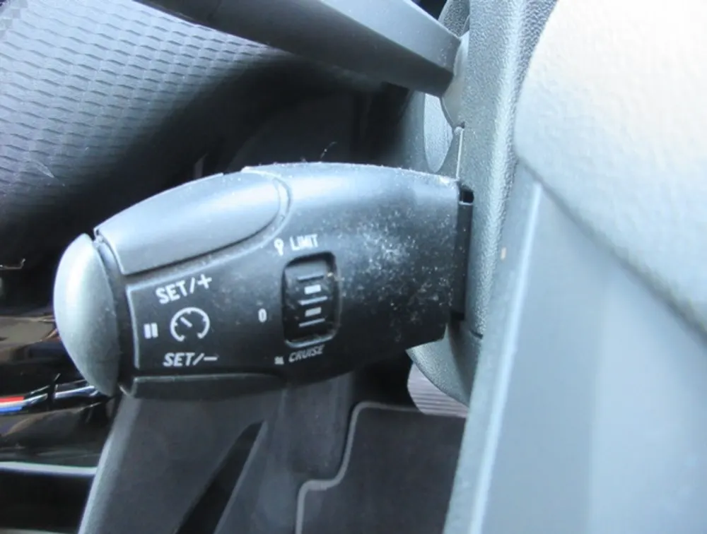 PEUGEOT 2008 CROSSCITY - PRG Motors Ltd