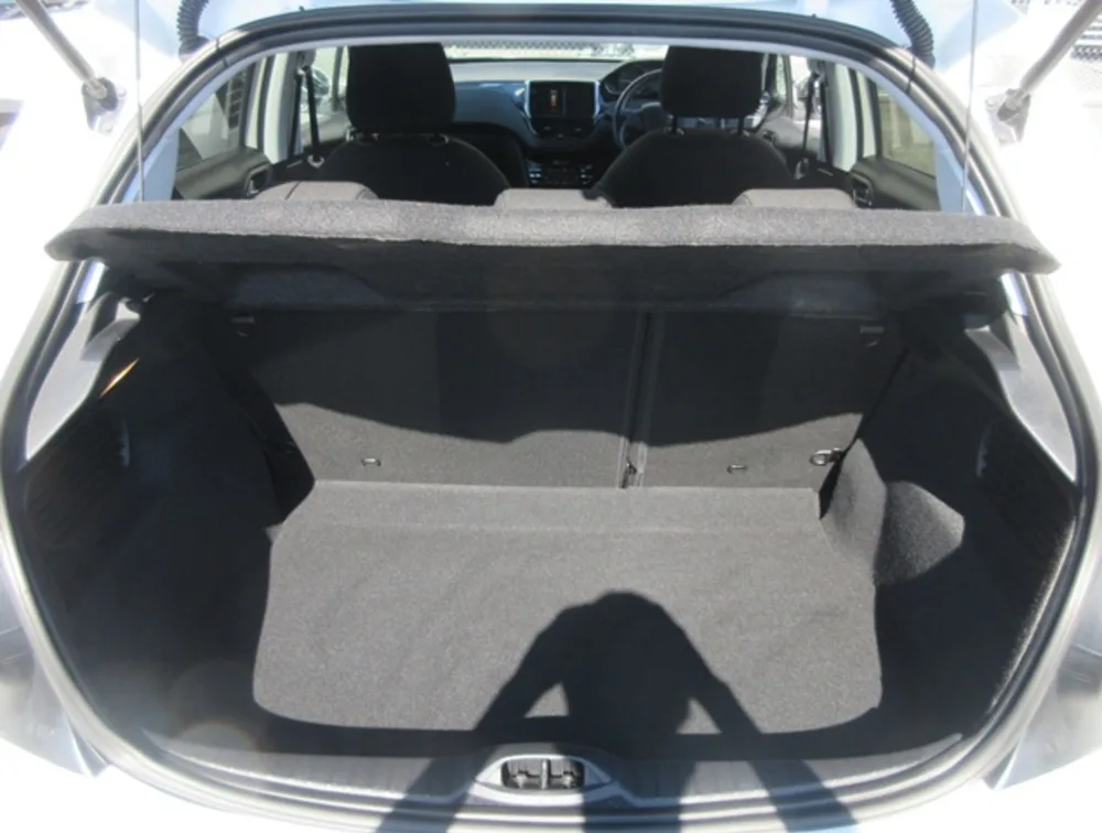 PEUGEOT 208 TECH PACK EDITION - PRG Motors Ltd