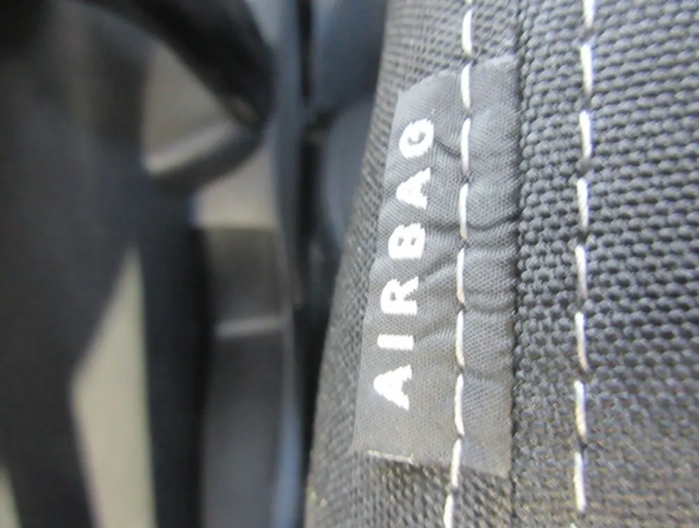 PEUGEOT 208 TECH PACK EDITION - PRG Motors Ltd