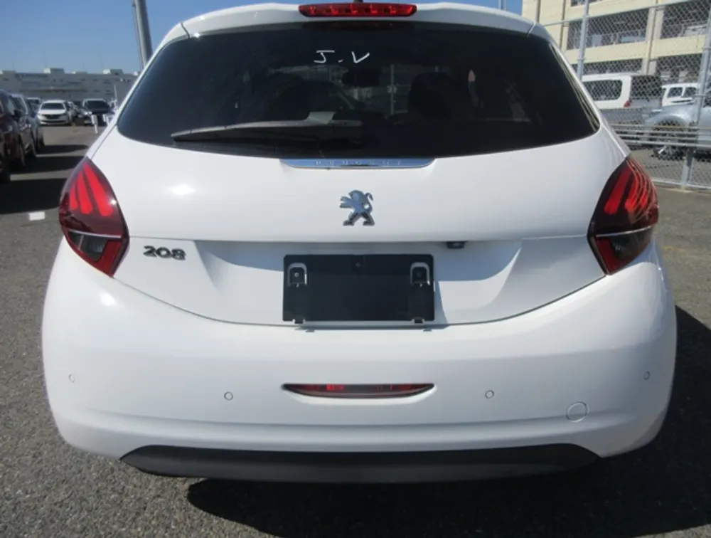 PEUGEOT 208 TECH PACK EDITION - PRG Motors Ltd