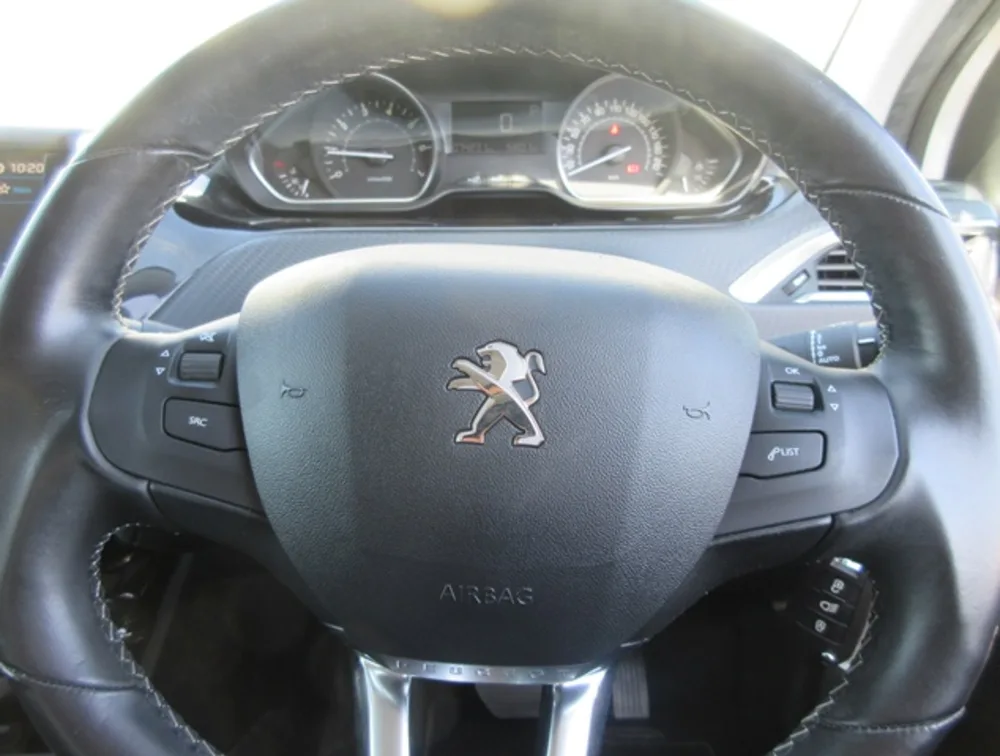 PEUGEOT 208 TECH PACK EDITION - PRG Motors Ltd