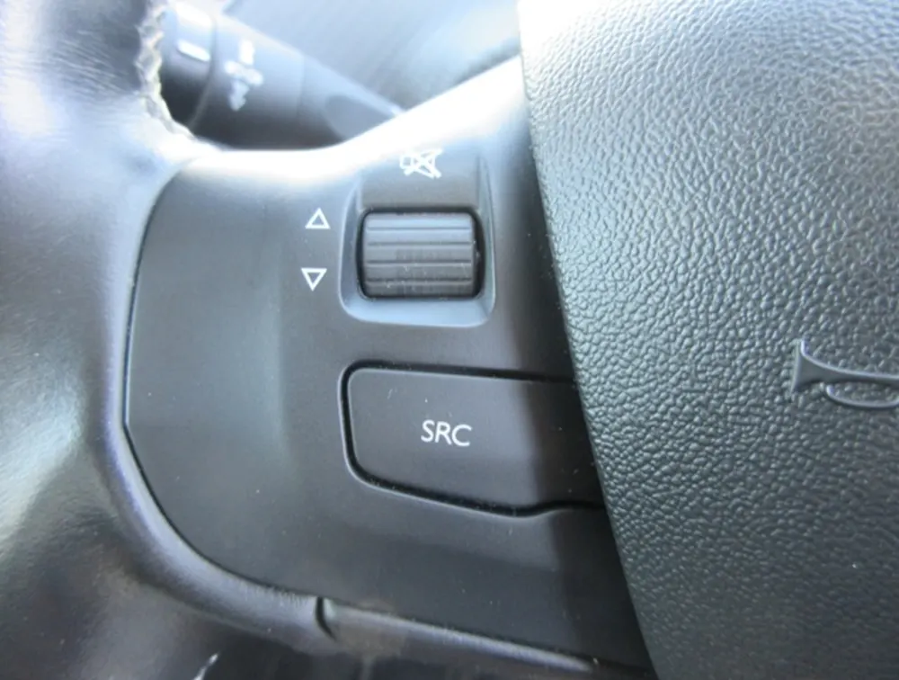 PEUGEOT 208 TECH PACK EDITION - PRG Motors Ltd