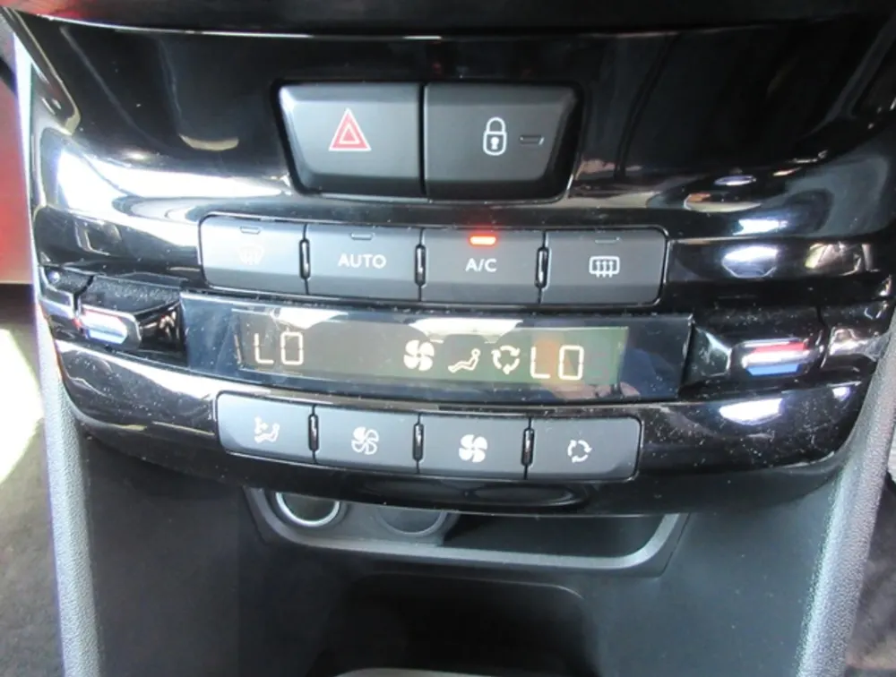 PEUGEOT 208 TECH PACK EDITION - PRG Motors Ltd