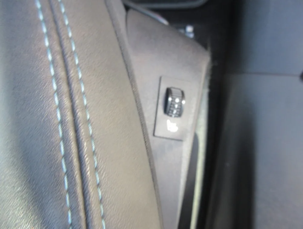 PEUGEOT 2008 CROSSCITY - PRG Motors Ltd