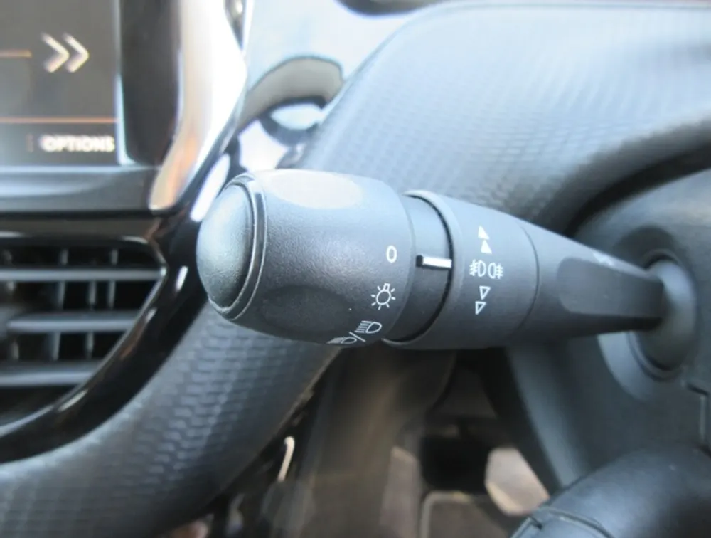 PEUGEOT 2008 CROSSCITY - PRG Motors Ltd