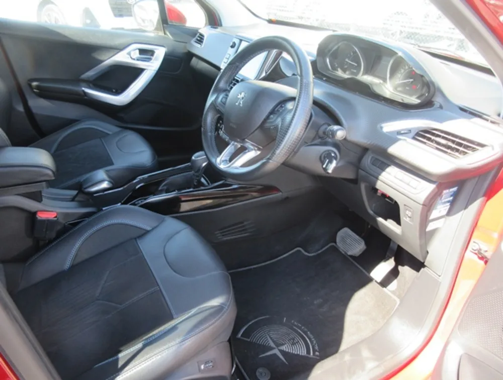 PEUGEOT 2008 CROSSCITY - PRG Motors Ltd