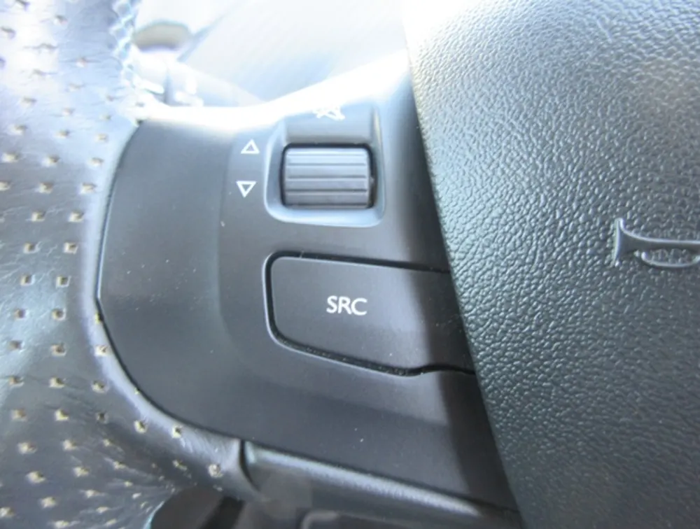 PEUGEOT 2008 CROSSCITY - PRG Motors Ltd