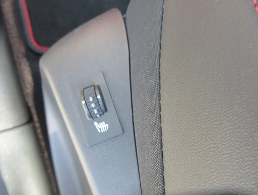 PEUGEOT 2008 GTLINE - PRG Motors Ltd