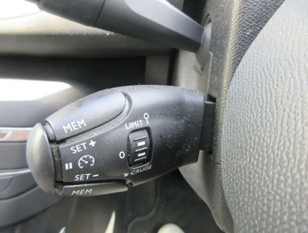 PEUGEOT 308 ALLURE - PRG Motors Ltd