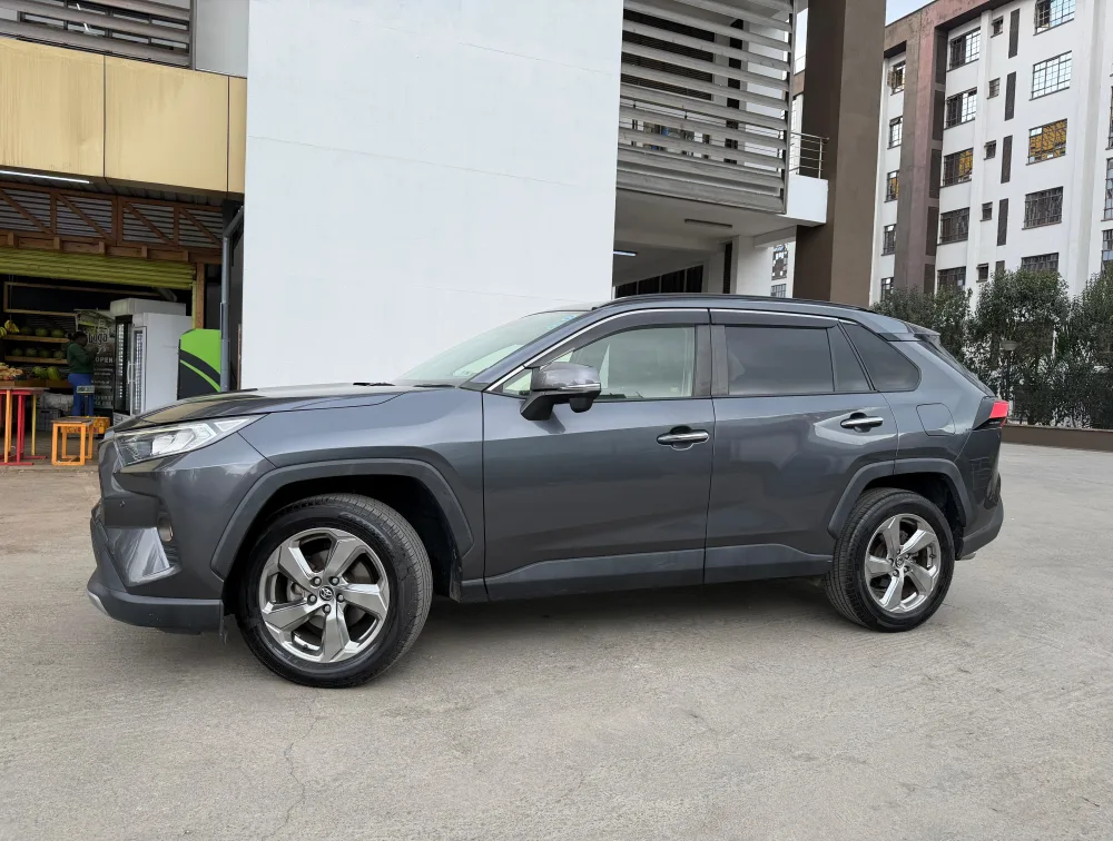 TOYOTA RAV4 - PRG Motors Ltd